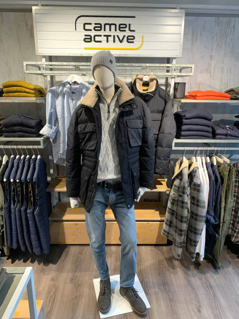 camel active store waren müritz Schaufenster